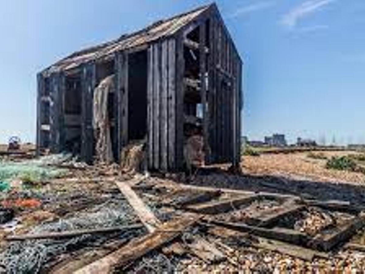 Pass The Keys Fabulous Beach Front Holiday Location Lydd Экстерьер фото